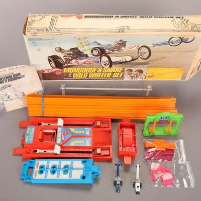 Mongoose & Snake hot wheels set