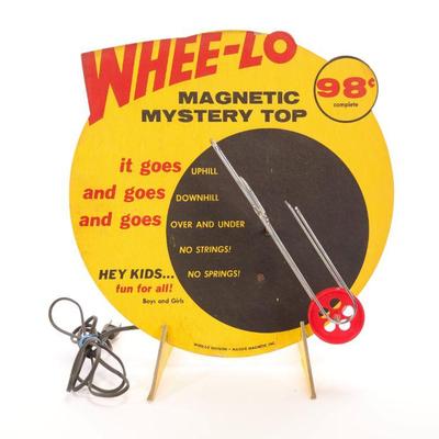 Whee-lo Magnetic Mystery Top Store Display w/ motor- spins- works!