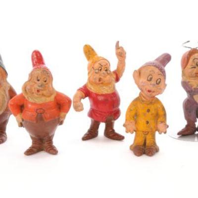 Walt Disney Prod. 7 dwarfs figures