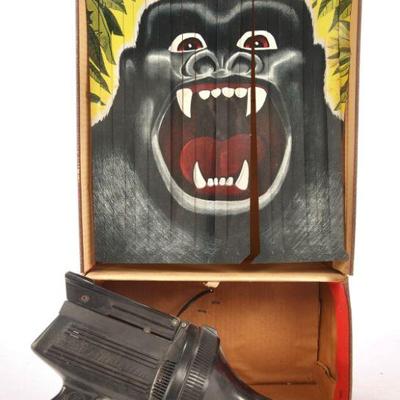 Wham-O Air Blaster with Gorilla target/ box