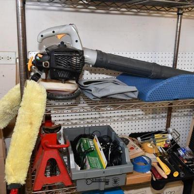 835 garage