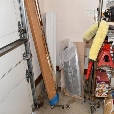 833 garage