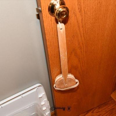 895 hallway