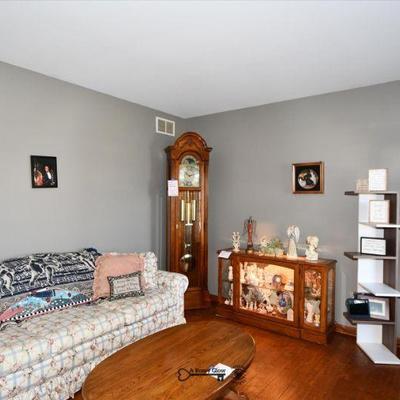 096 living room