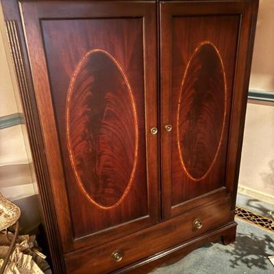 TV cabinet