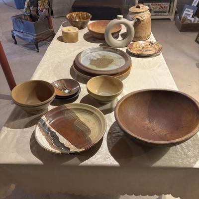 Earthen ware trays, farmhouse wood bowls 