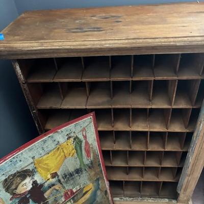 Antique dye cabinet