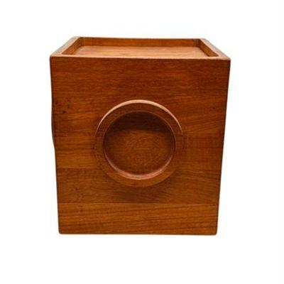 Lot 011   
Mid-Century Jens Quistgaard For Dansk Cube Ice Bucket