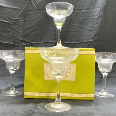 ARC INTERNATIONAL Set 4 Margarita Glasses W Box
