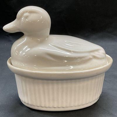 Vintage White Ceramic Duck Lid Bowl USA
