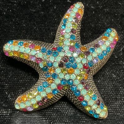 Gold Tone Crystal Starfish Brooch
