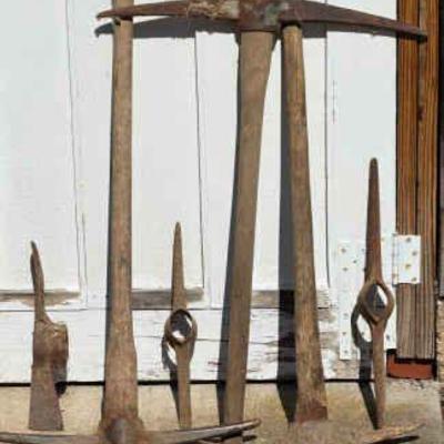 (3) Pitchforks & (3) Heads
