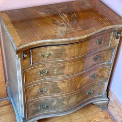 Serpentine Front Dresser With Fold Out Top
