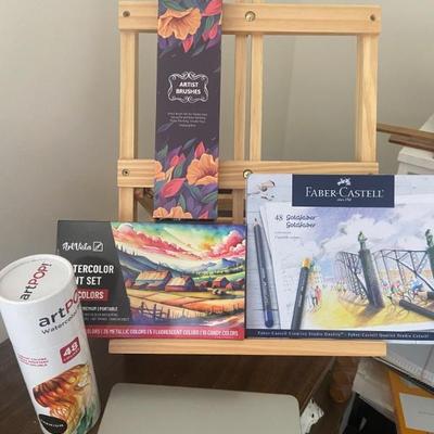 Art supplies & easel 