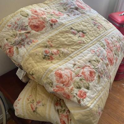 Croscill bedspread 