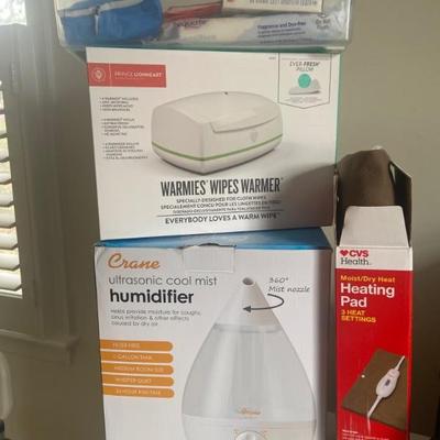 Humidifier, wipes warmer