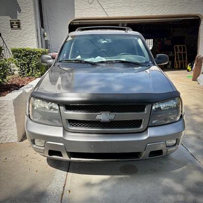 2007 Chevrolet trailblazer, 168,000 miles, fully loaded, clean title, leather seats, trailer hitch. Title available. Please note we do...