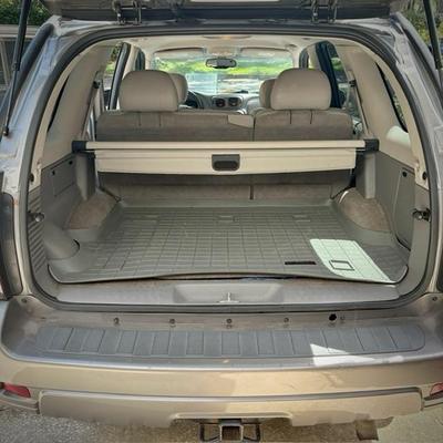 2007 Chevrolet trailblazer, 168,000 miles, fully loaded, clean title, leather seats, trailer hitch. Title available. Please note we do...