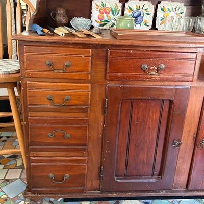 Antique mid to late 1800s Hoosier cabinet