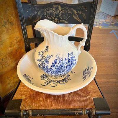 Antique transferware washbasin and pitcher