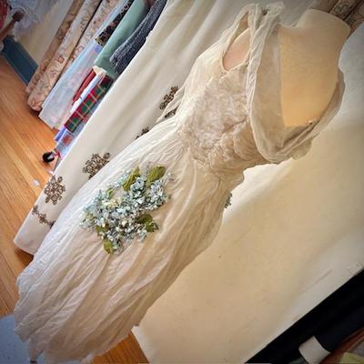 Vintage dress with floral headpiece
