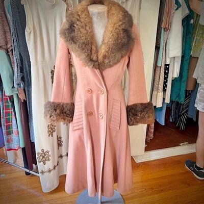 Vintage winter coat with fur cuffs and collar