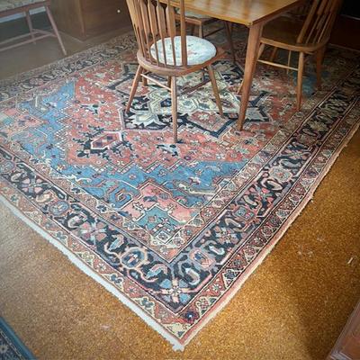 Antique Heriz oriental 7.5' x 10' rug