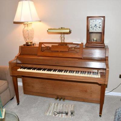 048 living room