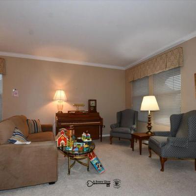 042 living room