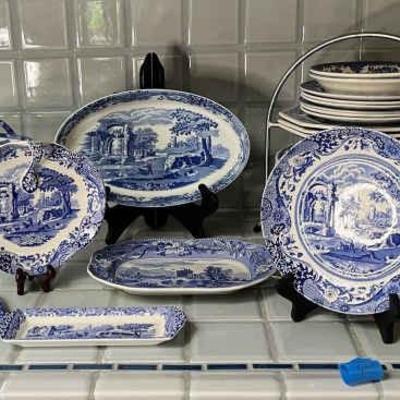 https://ctbids.com/estate-sale/34673/item/3890002/Lovely-Collection-Of-Spode-Dishes-Bowls