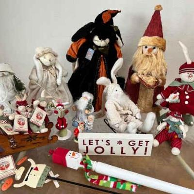 https://ctbids.com/estate-sale/34673/item/3890011/Hallmark-Holiday-Hallmark-Bunnies-By-The-Bay-Other-Holiday-Items