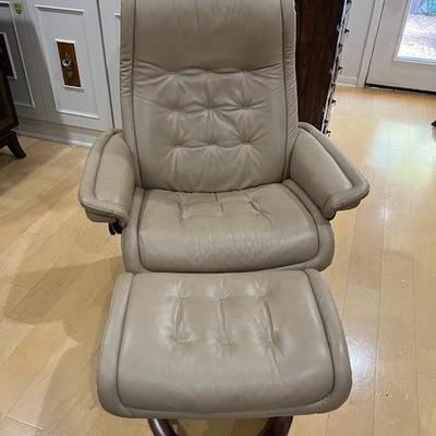Leather chair and ottoman