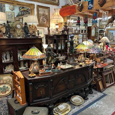 Estate sale photo