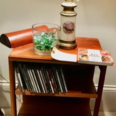 bookshelf/end table $40
17 X 12 X 27"
