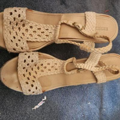 Sale Photo Thumbnail #88