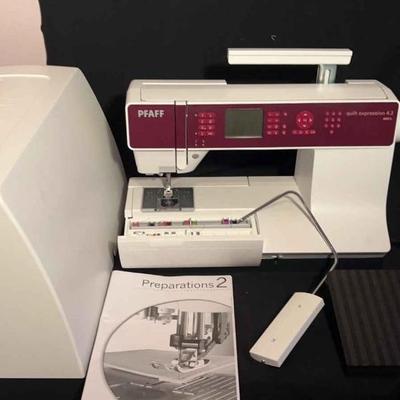 PFAFF Sewing machine
