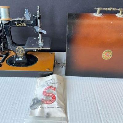 Singer sewing machine