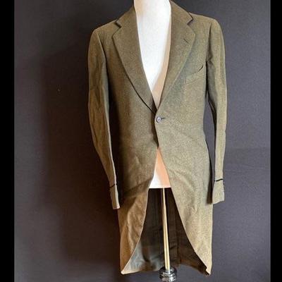Men’s coat with tails