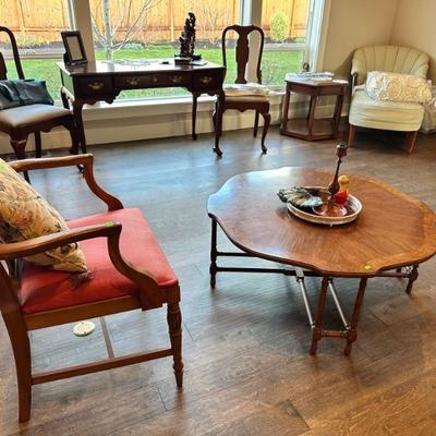 Pennsylvania house coffee table 
