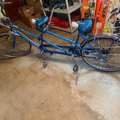 Vintage EXCELLENT CONDITION! SCHWINN Tandem Bike Built for 2!!
