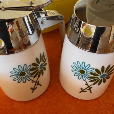 Mid Century 1959 Starline Santa Barbara Milk Glass Daisies Syrup Pitcher/Sugar Shaker