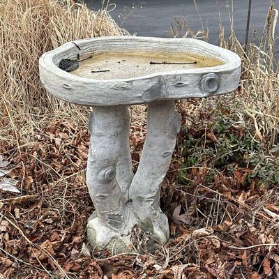 TREE-FORM BIRD BATH | Hollow concrete bird bath in tree trunk form. - h. 26 x w. 20 x l. 22.5 in