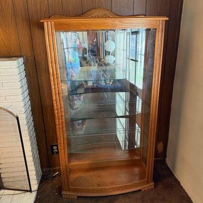 Oak china cabinet 