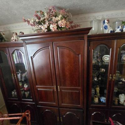 Large Wooden Cabinet with Glass Shelves
•	Showcase your collectibles in style with this magnificent wooden cabinet! With its elegant dark...