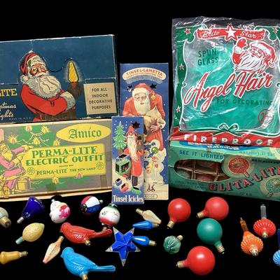 KIHE200 Very Vintage Christmas Lights, Tinsel & More