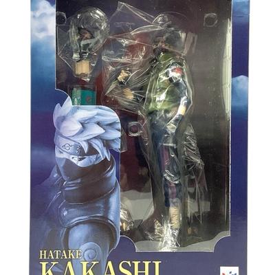 TN28 Factory Sealed Naruto Hatake Kakashi Figure