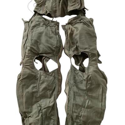 JAKA932 A Iation Anti-G-Garment Cutaway	A couple of the zipper won't work due to fraying.
