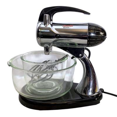 JAKA233 Vintage Sunbeam Mixmaster	Stand Mixer Chrome with 2 Glassbake bowls, has 10 speeds and the bowl rotates.
