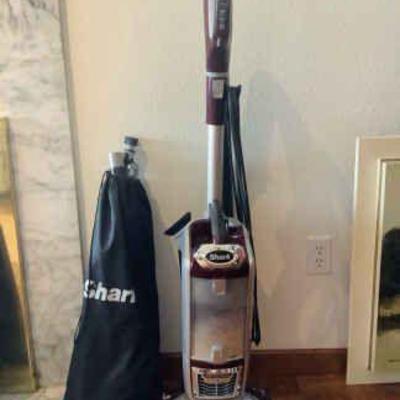 JAKA827 Shark Corded Vacuum	Rotator "True Pet" upright vacuum. Vacuum is a bag less lift-away vacuum. Includes multitude of...