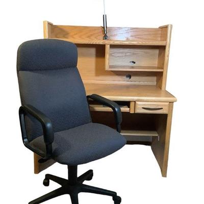 JAKA638 Oak Desk With Accessories	This lot includes a wooden desk (H29.25", L48", W24.75), with a detatched upper shelving...